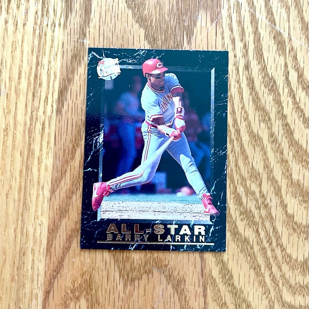 Barry Larkin Baseball Card Collection - Picture 7 of 8